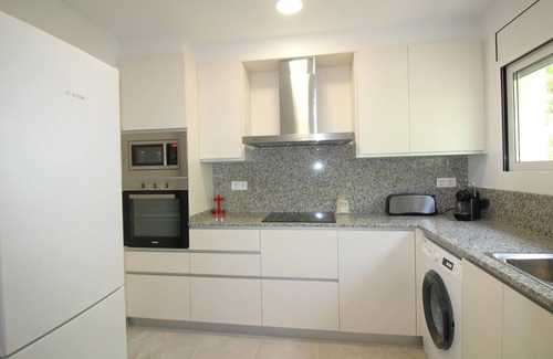 Llanca House | Relaxing Villa Llançà: Ideal for Families and Pets