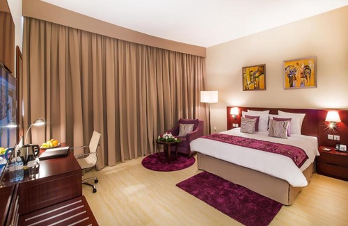 Al-Fujairah Hotel | Oceanfront Retreat at V Hotel Fujairah with Spa & Pool