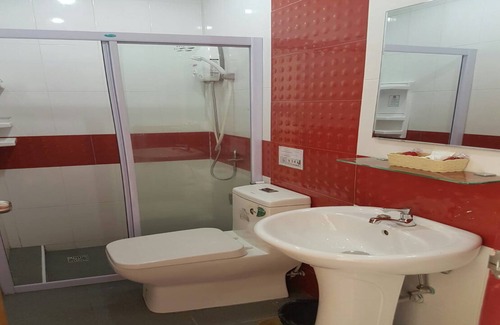 Trang Hotel | V-House Hotel: Guest Rated 9.4 with Family-Friendly Amenities