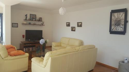 Machico Apartment | Elegant V.I.P. Baia: Oceanfront Oasis with 9.6/10 Rating