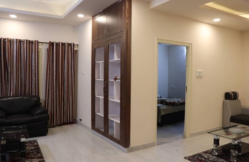 Toli Chowki Apartment | Comfortable V.K.S Service Apartment 2 for Your Stay