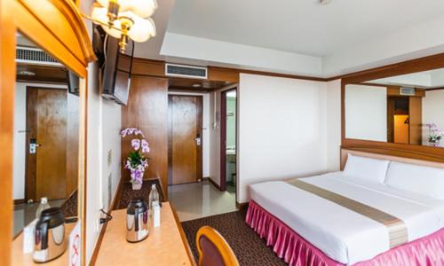 Downtown Hat Yai Hotel | Family-Friendly V.L. Hatyai Hotel with Top Amenities