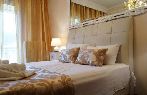 Nea Iraklitsa House | Experience V_Paradise: Top-Rated Oceanfront Getaway