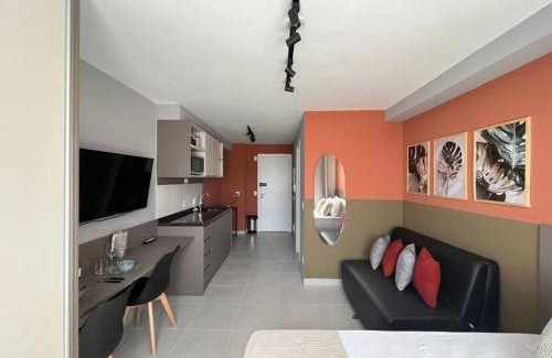 Vila Clementino Apartment | Discover V1702: Your Home Near Santa Cruz Metro Station