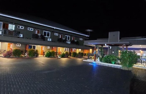 Paramaribo Apartment | V3 Appartement: Family-Friendly Getaway with Pool & Hot Tub