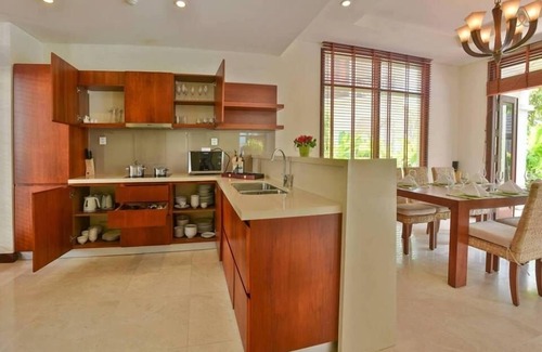 Ngu Hanh Son Villa | Elegant Garden View Villa with Private Pool & Family Amenities