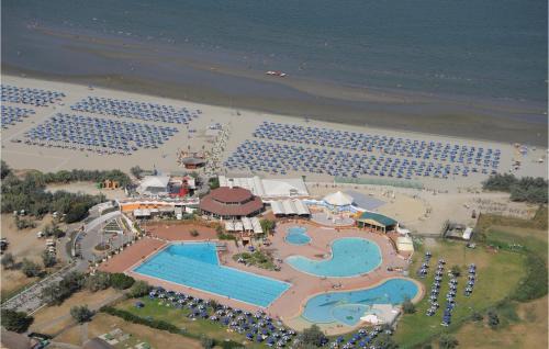 Isola Albarella House | Discover V4 Zona Verde: Ideal for Family-Friendly Getaways