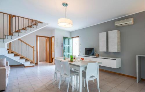 Isola Albarella House | Family-Friendly Retreat at V4 Zona Verde Awaits You!