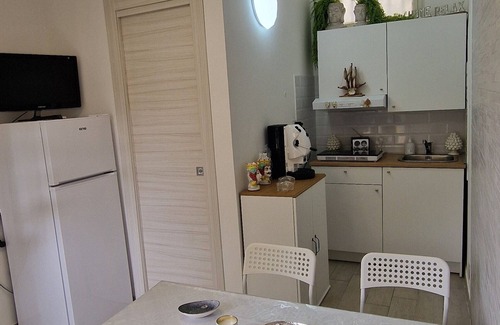Costa Saracena-Castelluccio House | Cozy Vacation House Steps from the Sea at Cristi Paradise