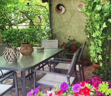 Aria Apartment | Guest Rated 9.8: Va Yia - Family-Friendly Getaway