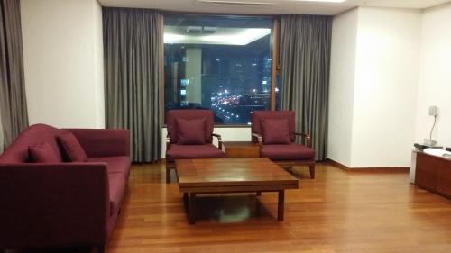 Sogong-dong Apartment | Discover Vabien Suite 1: Pet-Friendly & Family Welcoming