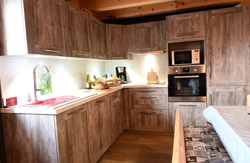 Draillant Ski Chalet | Book Your Perfect Getaway at Chalet La Montagn’Air
