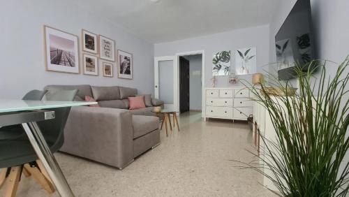 Plaza de Toros Vieja Apartment | Discover Vacacional Buyma: 4-Star Stay with Free Parking