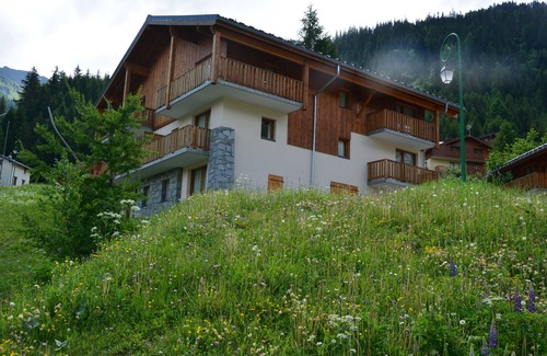 Valfrejus House | Discover Vacancéole - Les Chalets de la Ramoure Retreat