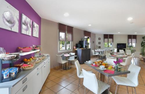 Merville Apartment | Budget-Friendly Vacancéole - Résid'Price with Pet & Child Amenities