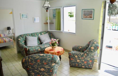 Brem Sur Mer House | Rejuvenating Family Getaways at Brem-sur-Mer, 5-Star Stay