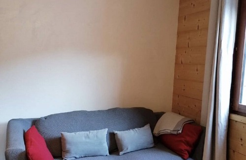 Bozel Apartment | Dreamy Mountain Retreat with Family-Friendly Amenities