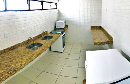 Pajucara Apartment | Discover Edf. Gales de Pajuçara: Oceanfront Retreat Awaits