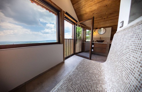 Haselbach in der Rhon House | Cozy Vacation Home for 4 Guests in Bischofsheim