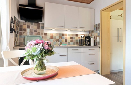 Katharinenhof Apartment | Cozy Apartment for 2 in Fehmarn with Pet-Friendly Amenities