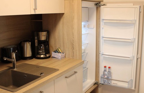 Bad Griesbach im Rottal Apartment | Cozy Forest Retreat: Family-Friendly Apartment with Ocean View