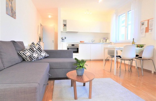 Endingen am Kaiserstuhl Apartment | Cozy Vacation Apartment L4 with Balcony for 3 Guests