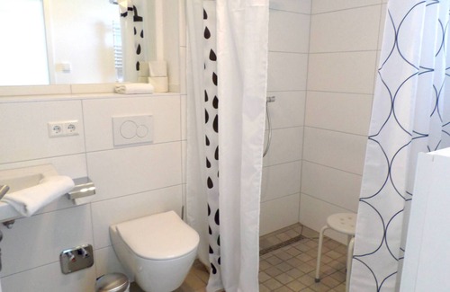 Endingen am Kaiserstuhl Apartment | Beautiful 2-Bedroom Vacation Apartment with Balcony