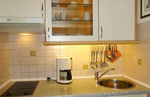 Fehmarn Apartment | Cozy Oceanfront Apartment for 2 in Fehmarn OT Burgtiefe