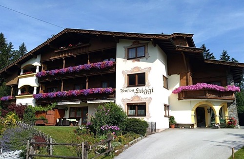 Reith im Alpbachtal Apartment | Cozy Vacation Apartment Sonnwendjoch - Ideal for Families