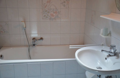 Matrei in Osttirol Apartment | Mountain View Apartment with Balcony and Top Guest Reviews