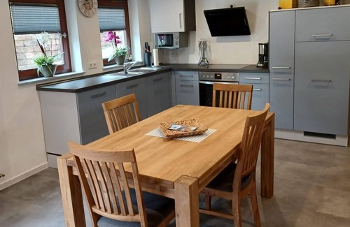 Erlenbach bei Dahn Apartment | Accessible Ferienwohnung in der Grünheck - 10/10 Guest Rated