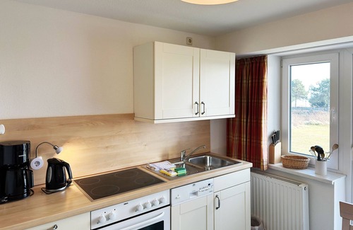 Norddorf Apartment | Explore Bräätlun 1: Family-Friendly Vacation Apartment