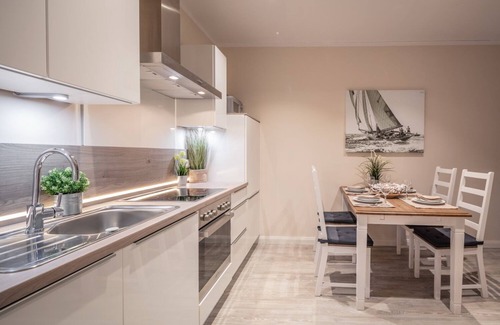 Westermarkelsdorf Apartment | Cozy Oceanfront Apartment for 2 in Westermarkelsdorf
