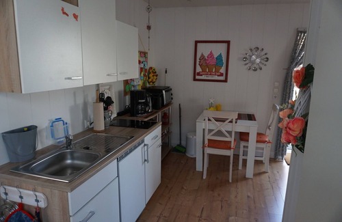 Mucheln Apartment | Charming Apartment for 2 with Ocean View in Mücheln