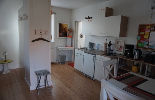 Mucheln Apartment | Charming Apartment for 2 with Ocean View in Mücheln