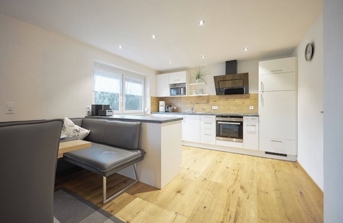 Wangen im Allgaeu Apartment | Comfortable Vacation Apartment "Abendsonne" for 5 Guests
