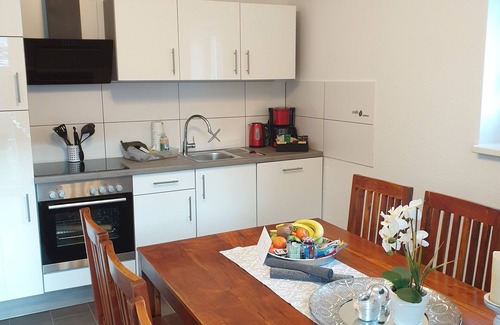 Ortsmitte Apartment | Spacious Vacation Apartment for 8 in Willingen (Upland)