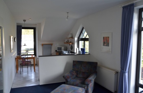 Bad Zwischenahn Apartment | Cozy Apartment for 2 Guests in Beautiful Bad Zwischenahn