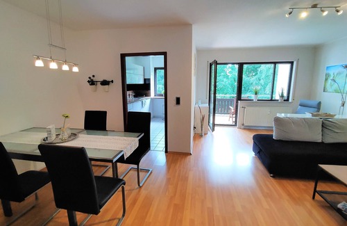 Schnetzenhausen Apartment | Spacious Family Apartment for 5 in Friedrichshafen