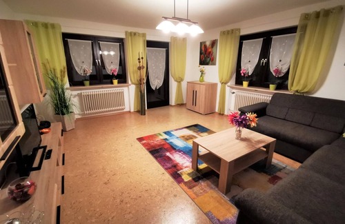 Traunreut Apartment | Family-Friendly Vacation Apartment for Up to 5 Guests