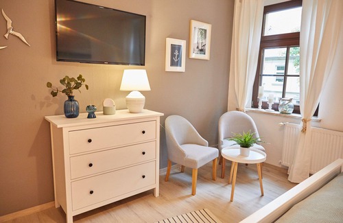 Bernburg Apartment | Cozy Apartment for 4 with Kitchen in Bernburg (Saale)