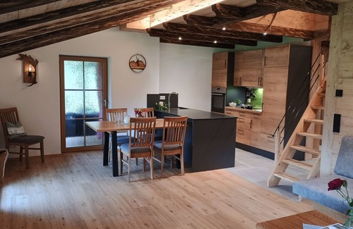 Winkl Apartment | Family-Friendly Watzmann Vacation Apartment for 4 Guests