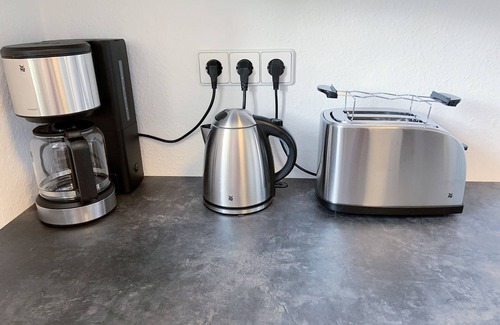Donaueschingen Apartment | Guest Rated: Perfect Vacation Apartment with Kitchen & Breakfast