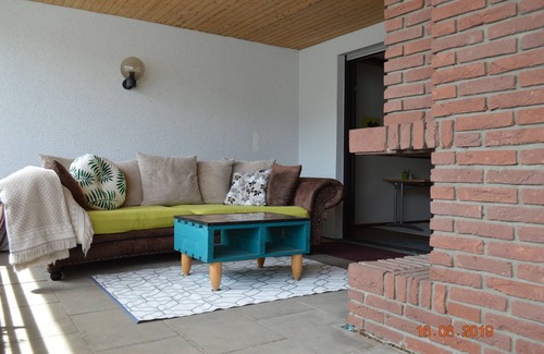 Grossbettlingen Apartment | Family-Friendly Apartment for 9 with Great Amenities