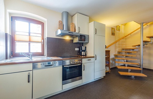 Naumburg Apartment | Guest Rated 10/10: Cozy Apartment for 6 in Naumburg