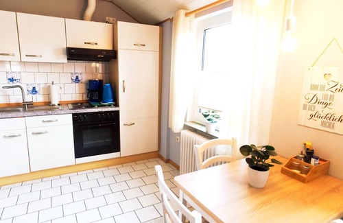 Dornumergrode Apartment | Seaside Apartment: Ideal for Cycling with Oceanfront Views
