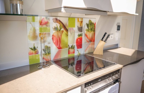 Heiligenhafen Apartment | Guest Rated 10/10: Family-Friendly Apartment in Heiligenhafen