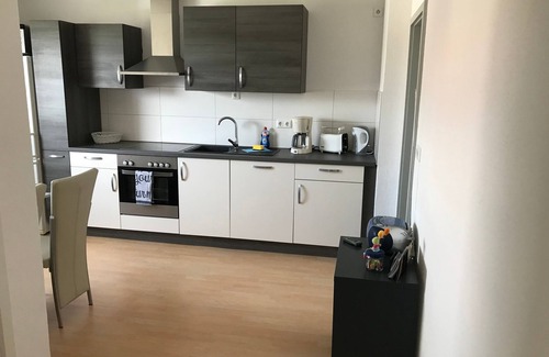 Großzossen Apartment | Guest Rated 9.8: Oceanfront Apartment for 5 in Neukieritzsch