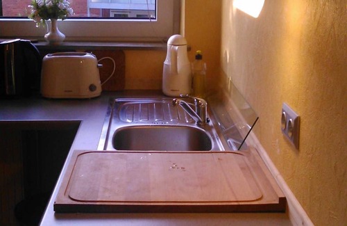 Altengroden Apartment | Family-Friendly Vacation Apartment in Altengroden South