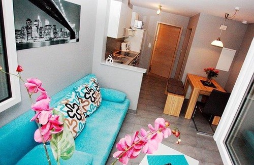 Rust Apartment | Family-Friendly Vacation Apartment with Kitchen & Breakfast